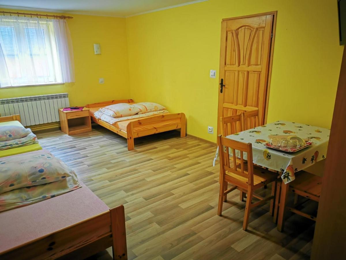 Pokoje Nad Strumykiem W Polanczyku Tel 13- 469 -2257 Polańczyk Exterior foto